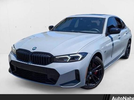 BMW 330E 2023 3MW39FF01P8D07770 image
