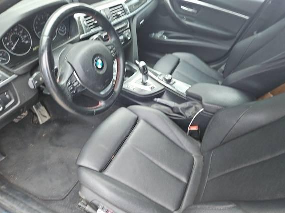 BMW 330E 2018 WBA8E1C59JA178628 image