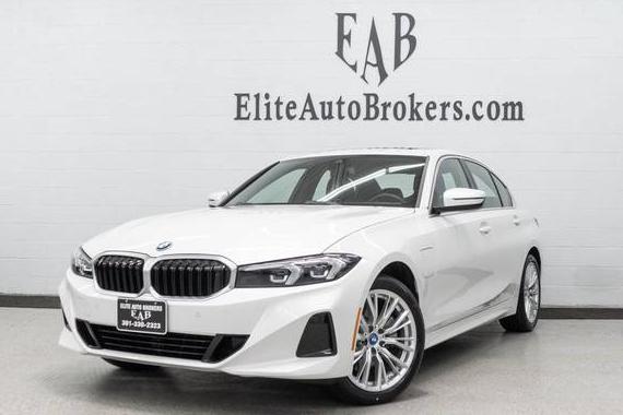 BMW 330E 2024 3MW39FS01R8E71822 image