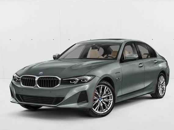 BMW 330E 2024 3MW39FF08R8E66188 image