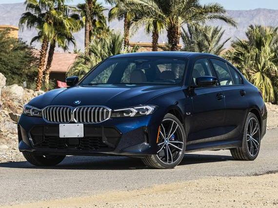 BMW 330E 2024 3MW39FS00R8E14009 image