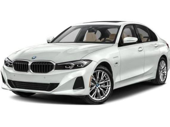 BMW 330E 2024 3MW39FS02R8E39011 image