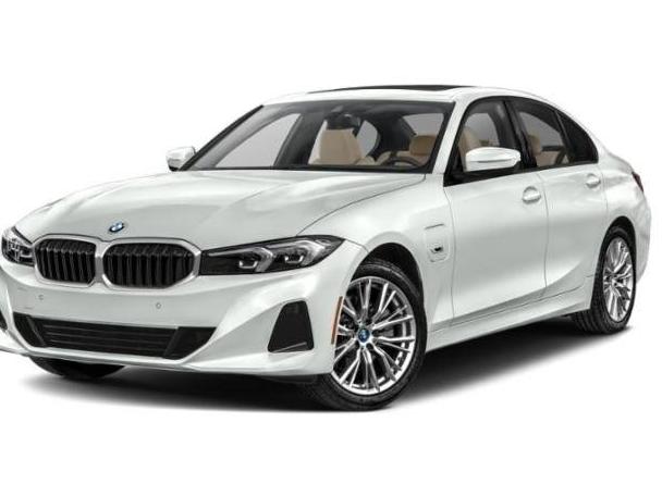 BMW 330E 2024 3MW39FS09R8E44447 image