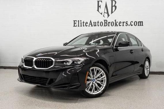 BMW 330E 2024 3MW39FF08R8E48516 image