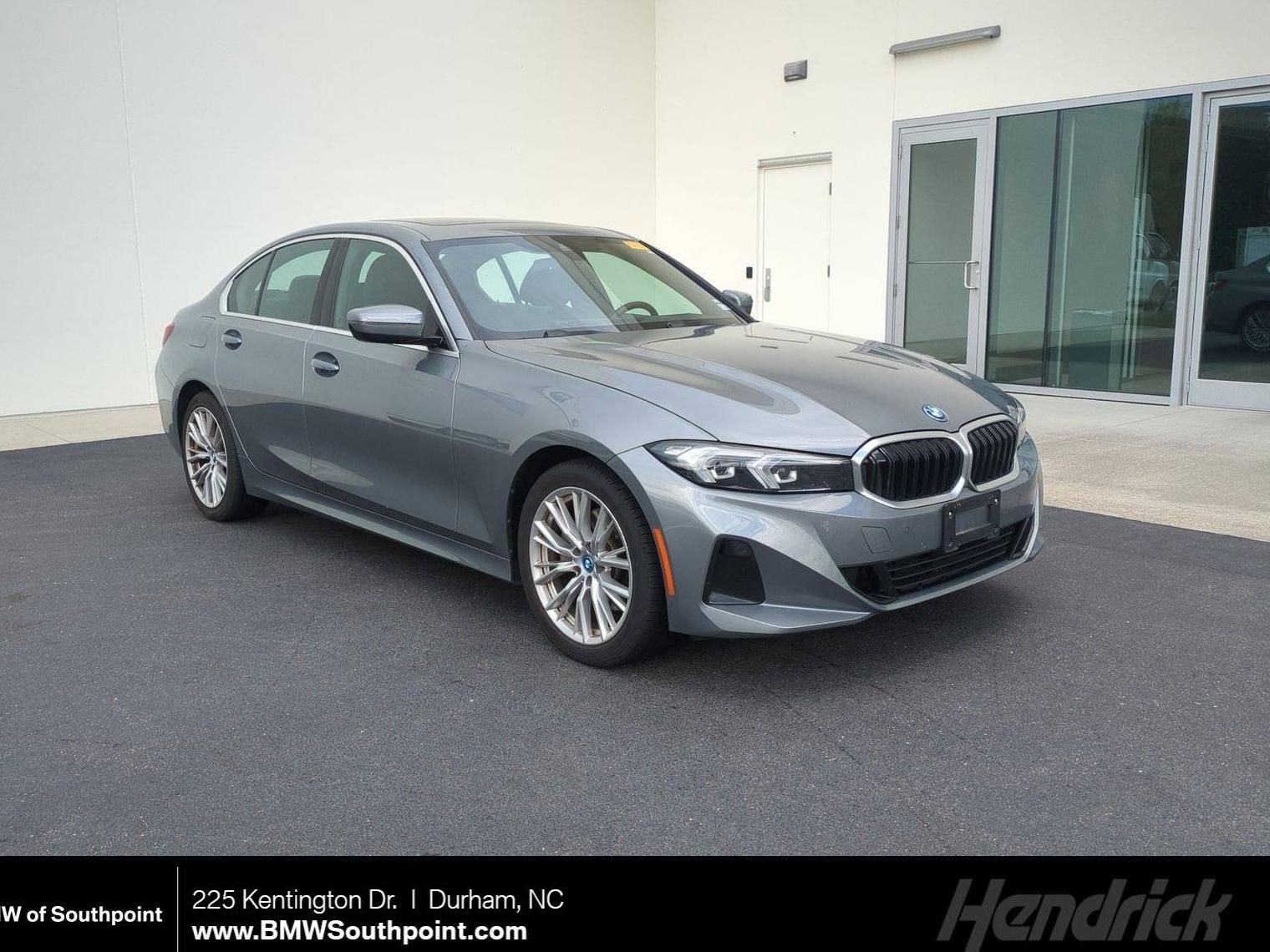 BMW 330E 2024 3MW39FF08R8E07643 image