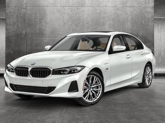 BMW 330E 2024 3MW39FS01R8E74378 image