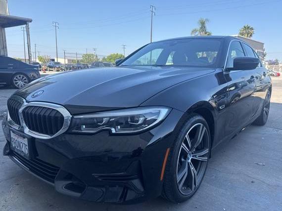 BMW 330E 2022 3MW5P7J07N8C68532 image