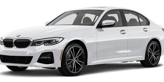 BMW 330E 2022 3MW5P7J08N8C28038 image