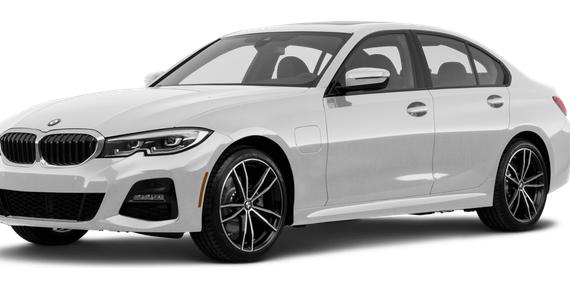 BMW 330E 2022 3MW5P9J07N8C77002 image