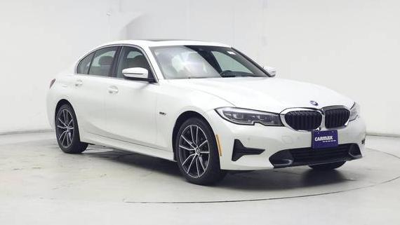 BMW 330E 2022 3MW5P9J05N8C76754 image