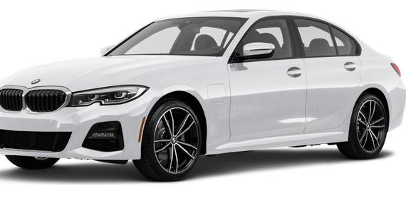 BMW 330E 2022 3MW5P7J03N8C62811 image