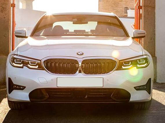 BMW 330E 2022 3MW5P9J01N8C55917 image