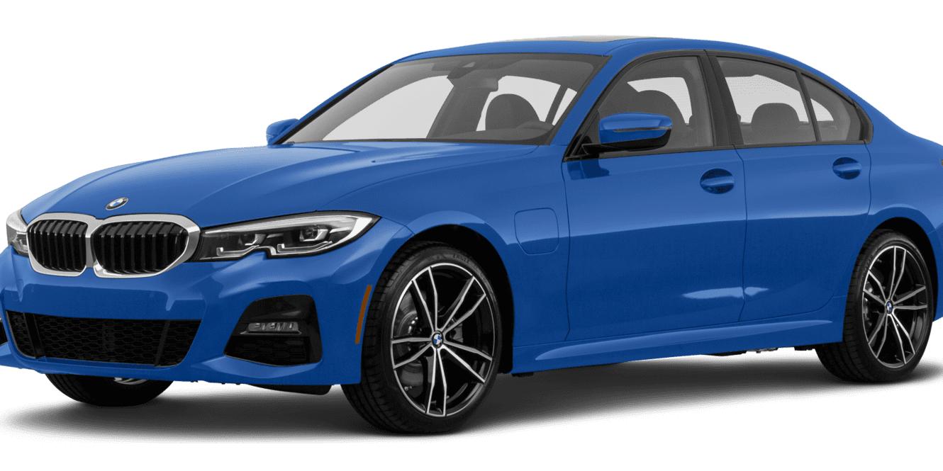 BMW 330E 2022 3MW5P9J09N8C53641 image