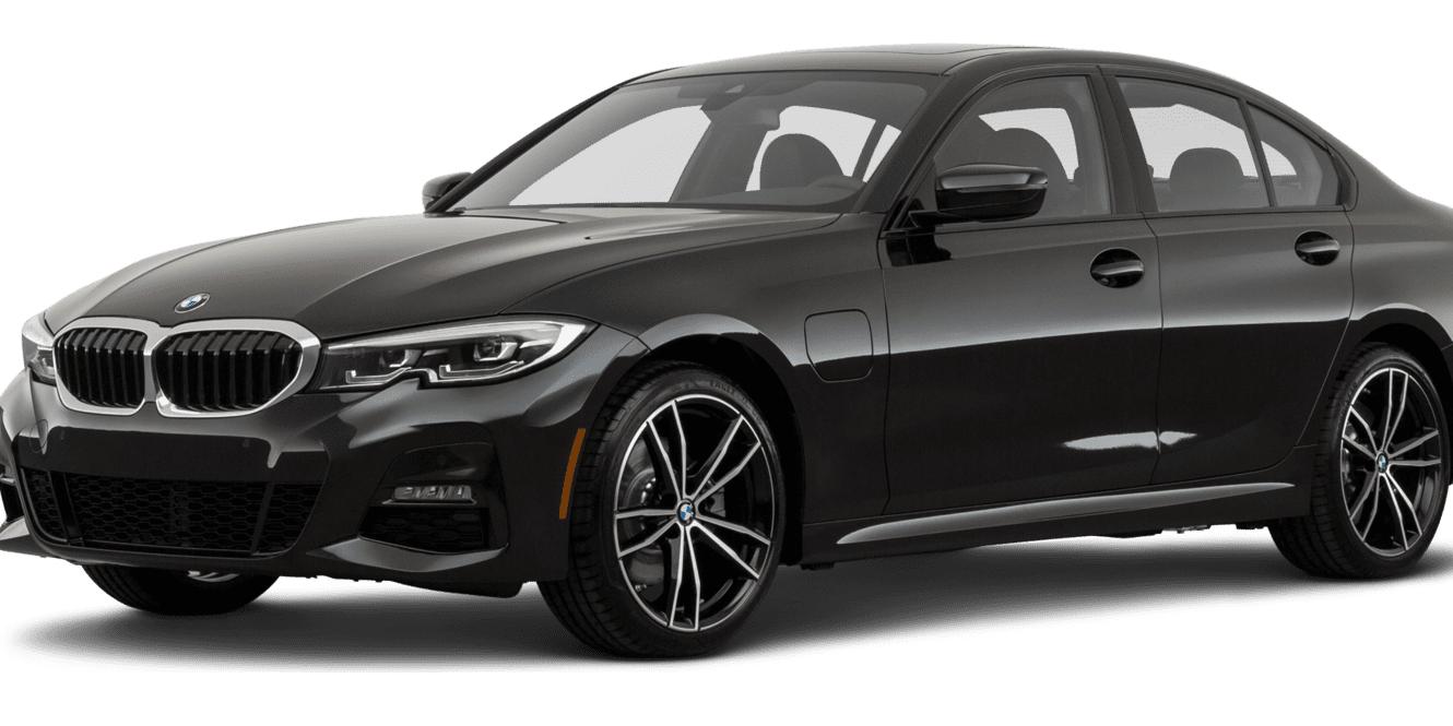 BMW 330E 2022 3MW5P9J05N8C53197 image