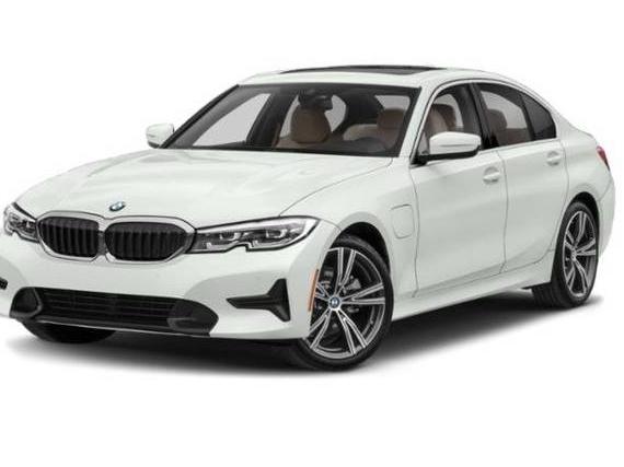 BMW 330E 2022 3MW5P9J05N8C44399 image