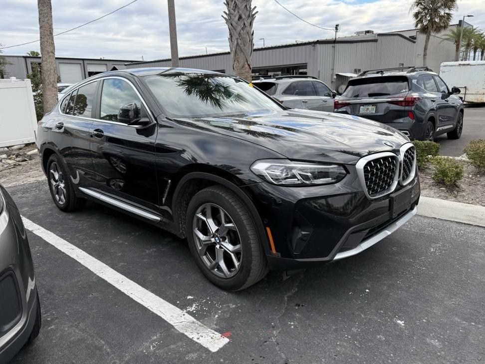 BMW X4 2024 5UX33DT04R9W70990 image