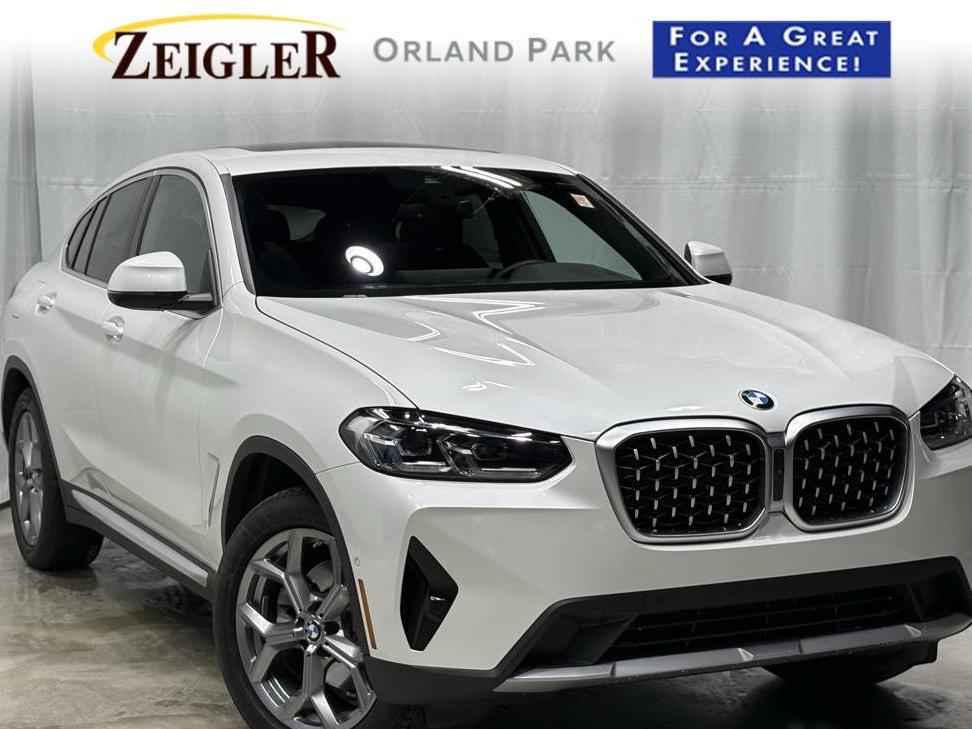 BMW X4 2024 5UX33DT03R9W80877 image