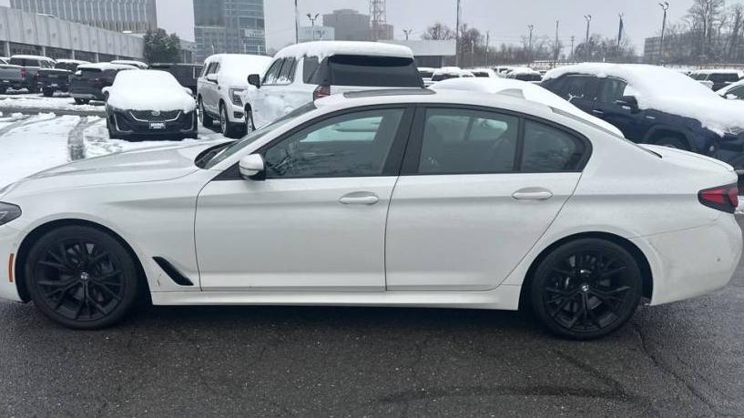 BMW M550I 2022 WBA13BK01NCL01609 image