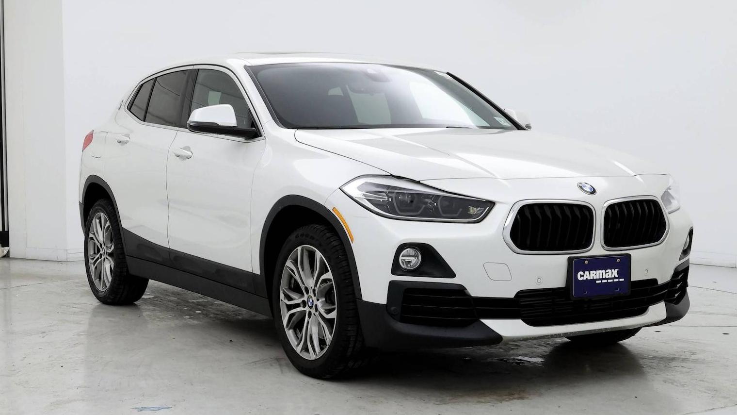 BMW X2 2019 WBXYJ3C51KEP77529 image