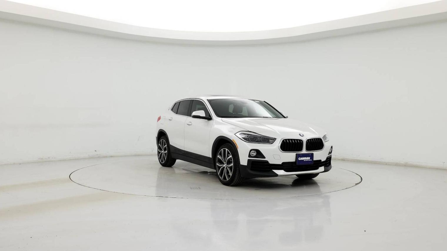 BMW X2 2018 WBXYJ3C35JEJ89811 image