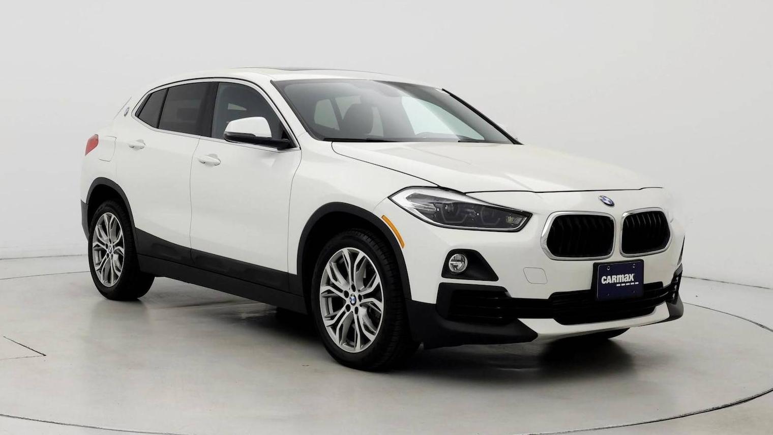 BMW X2 2018 WBXYJ3C37JEJ75957 image