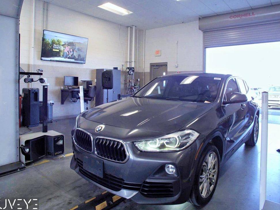 BMW X2 2018 WBXYJ5C30JEF72070 image