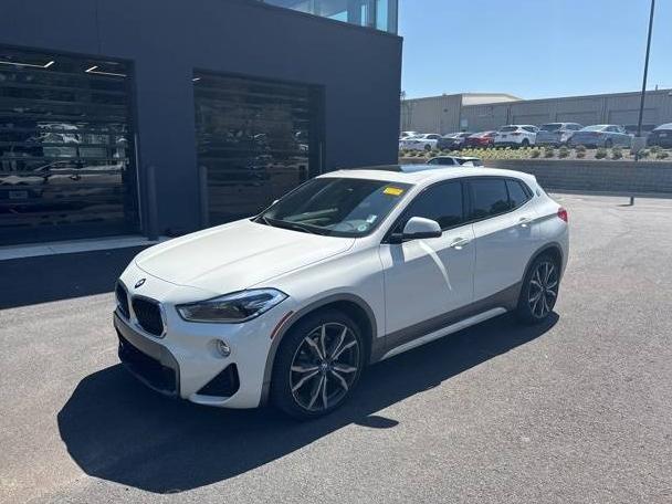 BMW X2 2018 WBXYJ3C36JEJ82480 image