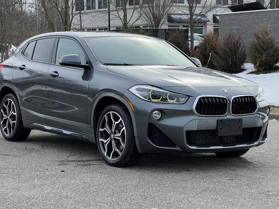 BMW X2 2018 WBXYJ5C30JEF81867 image