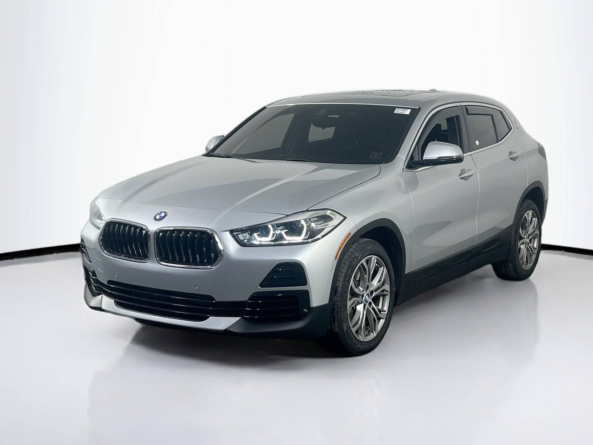 BMW X2 2021 WBXYH9C07M5S43828 image