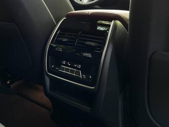 BMW X6 2026 5UX43EX04T9030466 image BMW X6 2026 5UX43EX04T9030466 image