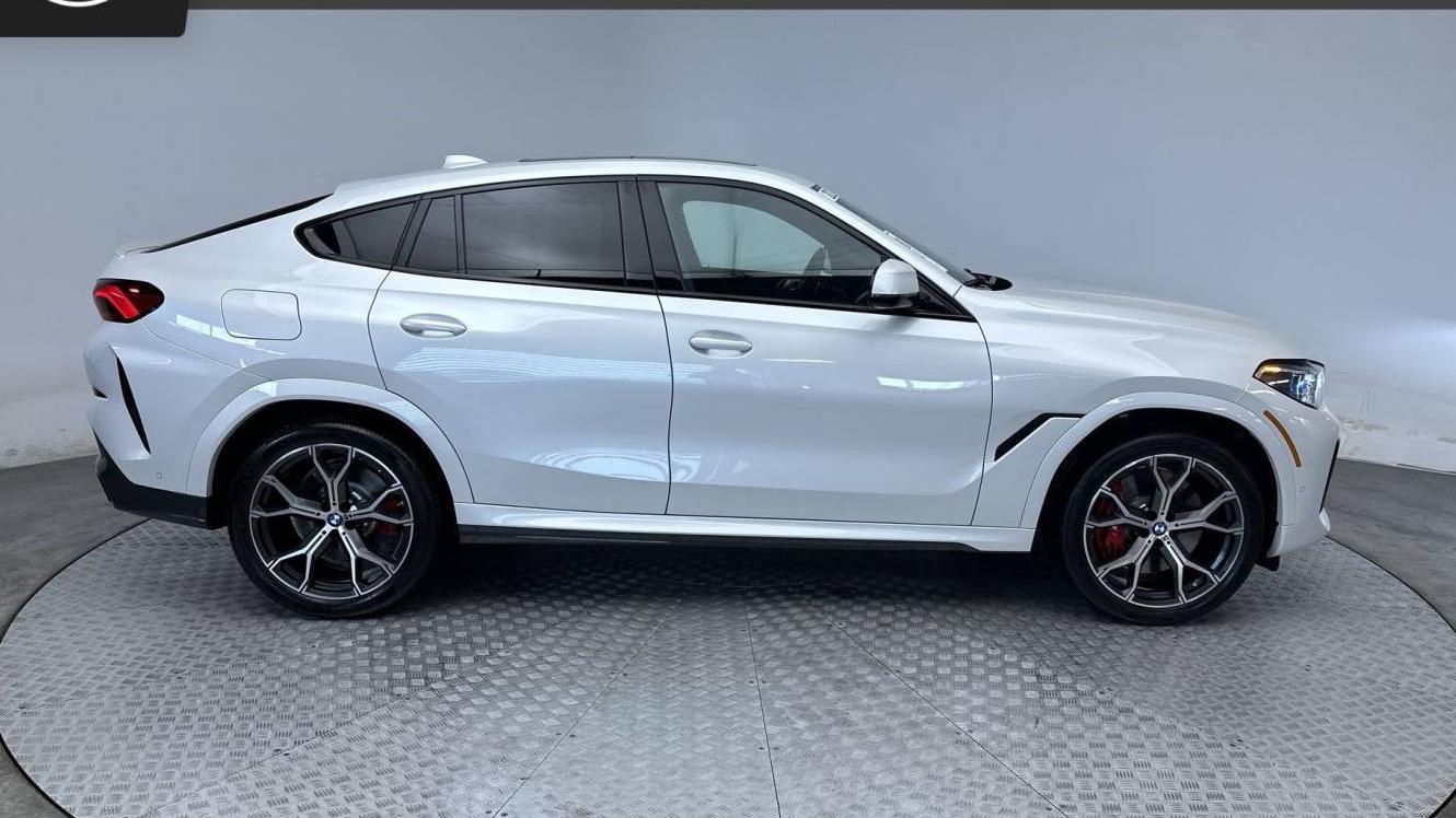 BMW X6 2022 5UXCY8C03N9J88658 image