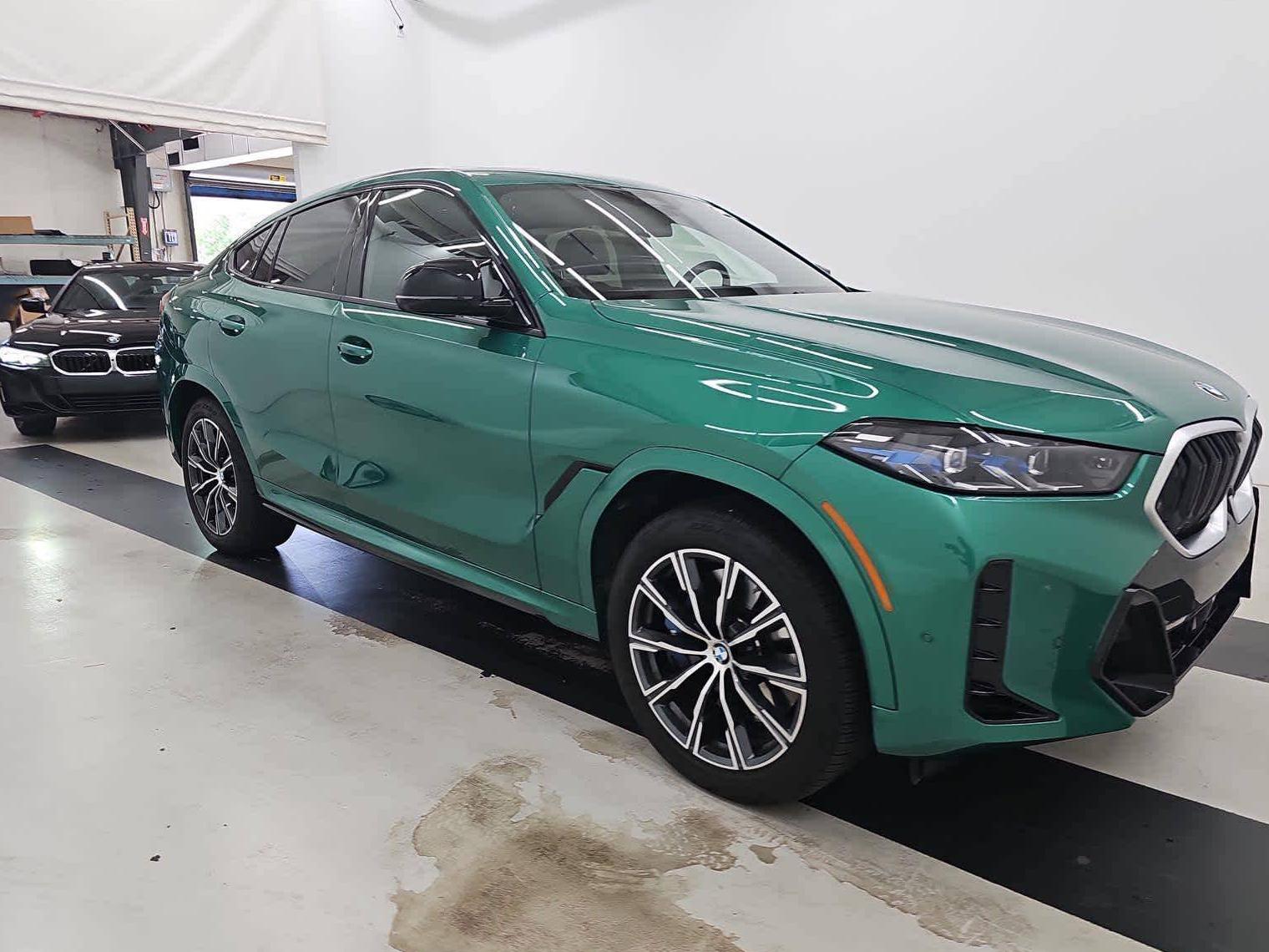 BMW X6 2025 5UX43EX05S9X70154 image