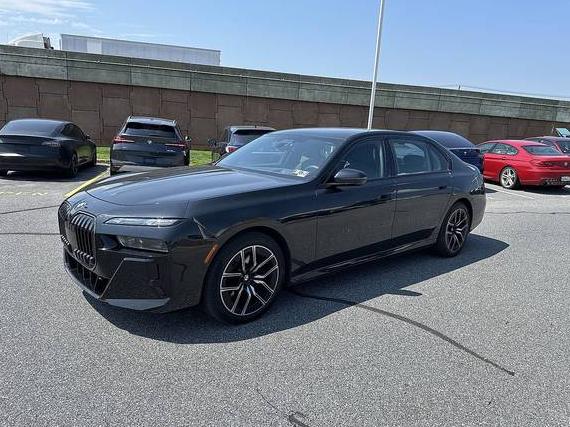 BMW 760I 2024 WBA33EJ03RCS36800 image