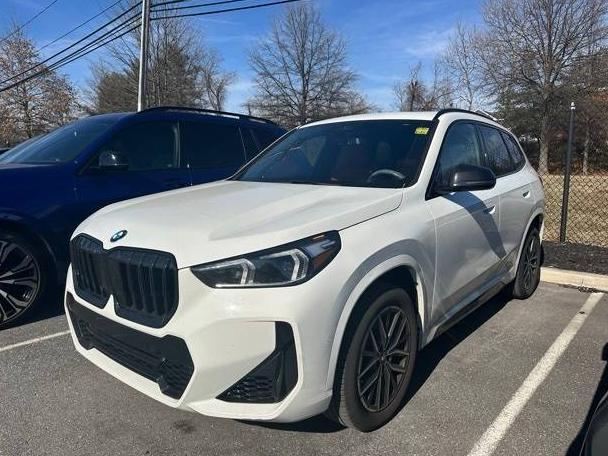 BMW X1 2023 WBX73EF0XP5V97488 image