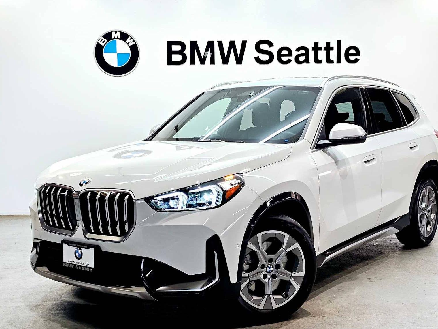 BMW X1 2023 WBX73EF07P5X73820 image