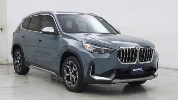 BMW X1 2023 WBX73EF0XP5Y23934 image
