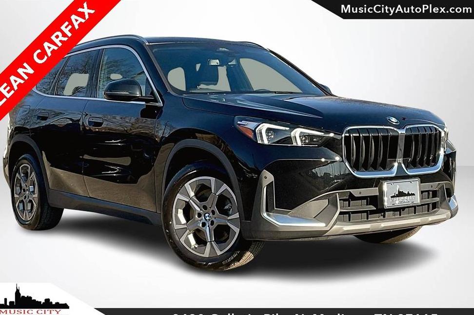 BMW X1 2023 WBX73EF02P5W47543 image