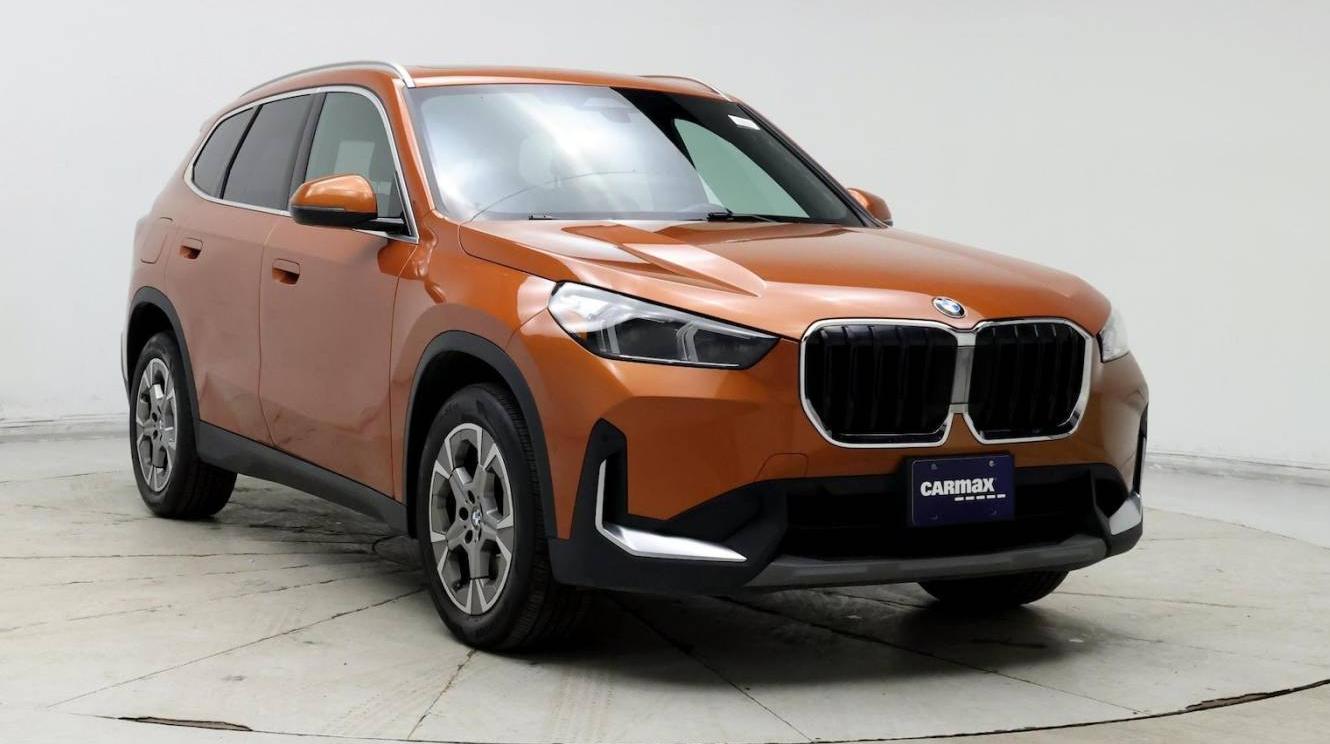 BMW X1 2023 WBX73EF04P5W47494 image