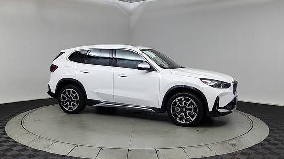 BMW X1 2023 WBX73EF04P5X48065 image
