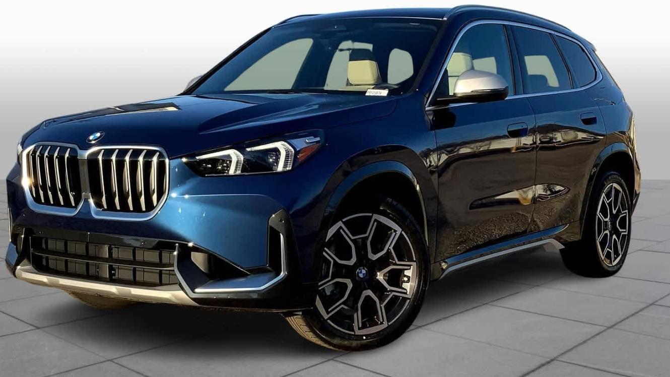 BMW X1 2023 WBX73EF07P5Y23874 image