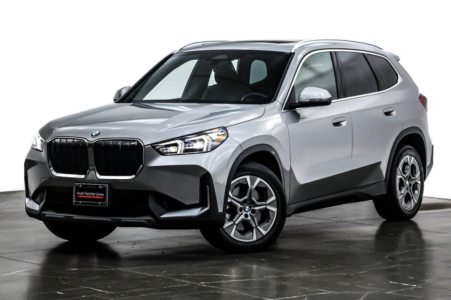 BMW X1 2023 WBX73EF01P5X64806 image