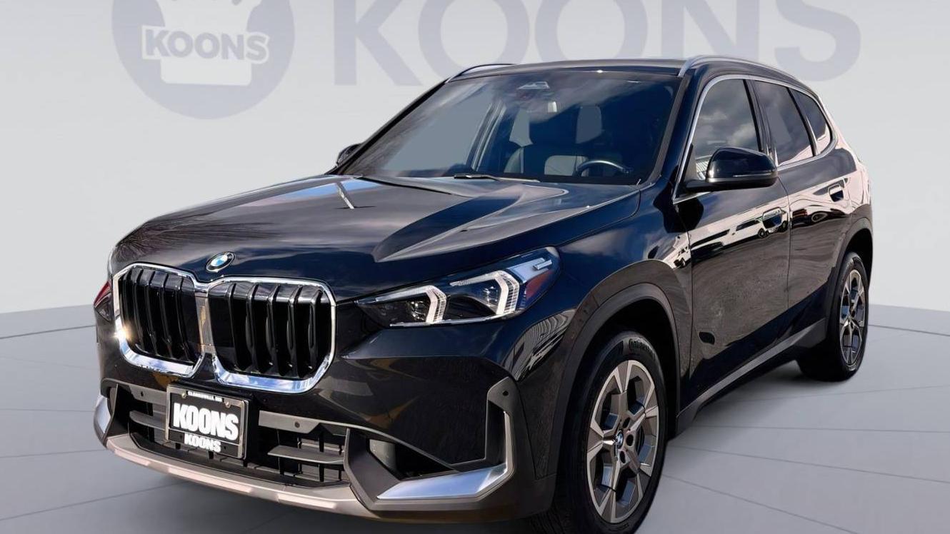 BMW X1 2023 WBX73EF07P5W82305 image