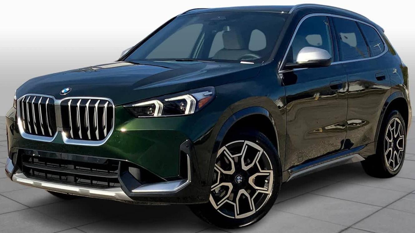 BMW X1 2023 WBX73EF07P5Y06038 image