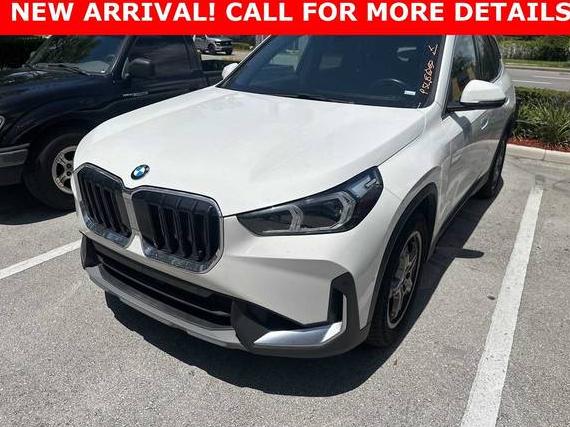 BMW X1 2023 WBX73EF03P5W86769 image
