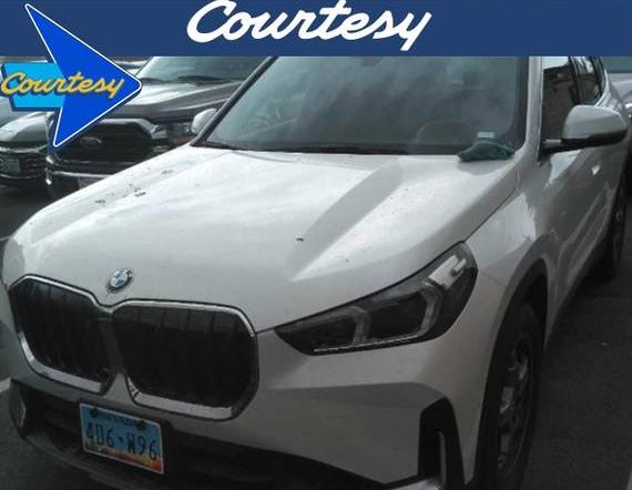 BMW X1 2023 WBX73EF05P5W46970 image