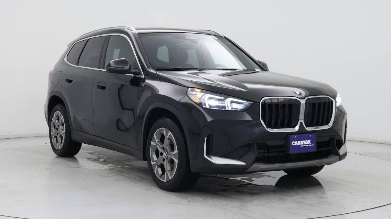 BMW X1 2023 WBX73EF00P5X19551 image