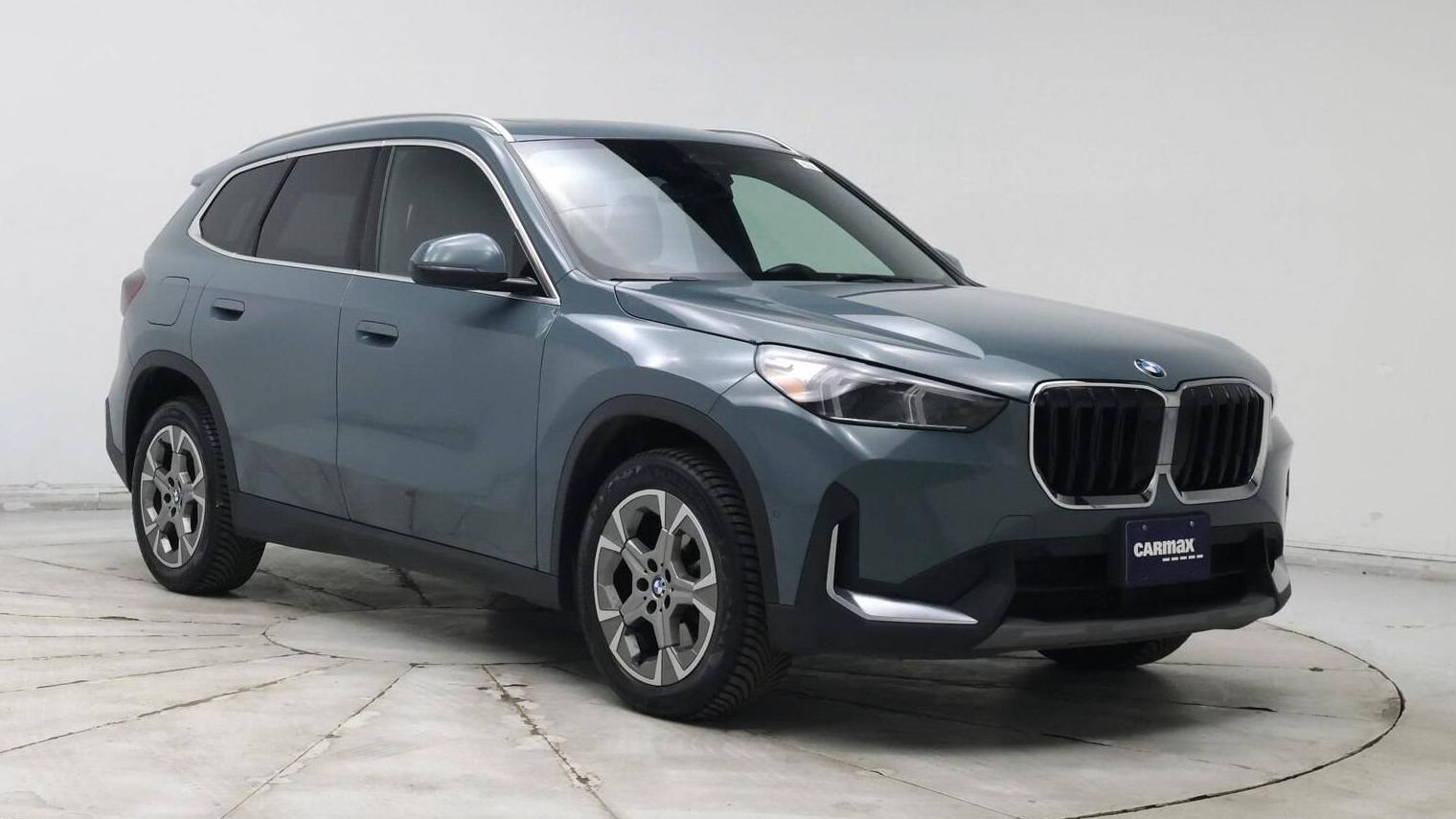 BMW X1 2023 WBX73EF03P5W42738 image