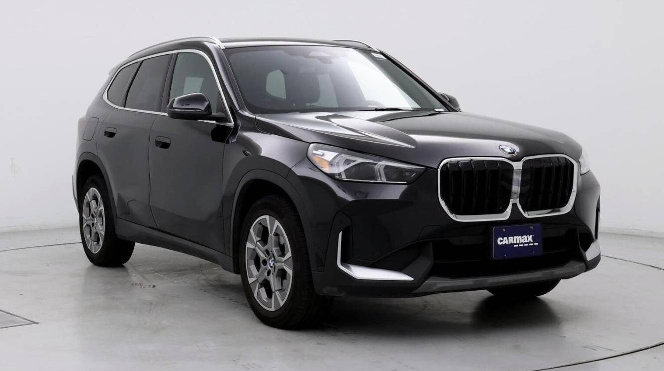 BMW X1 2023 WBX73EF09P5X88786 image