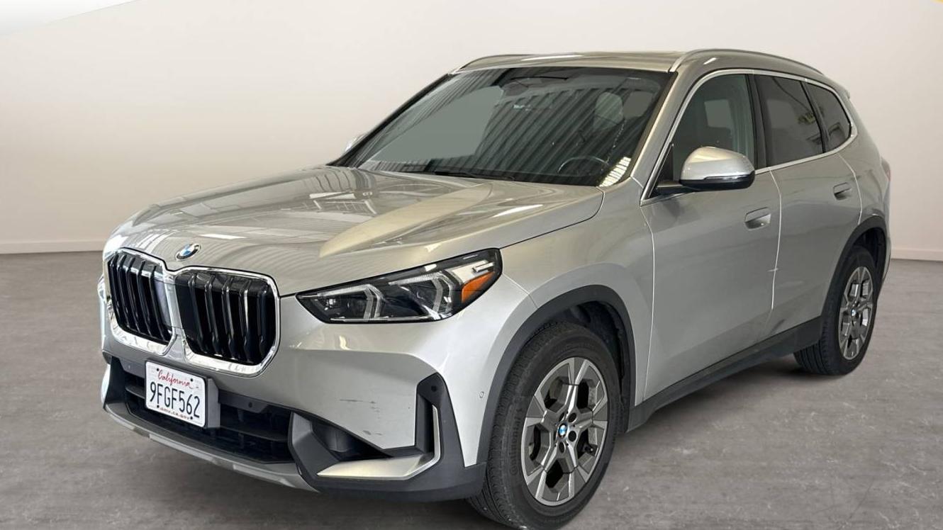 BMW X1 2023 WBX73EF00P5W61375 image