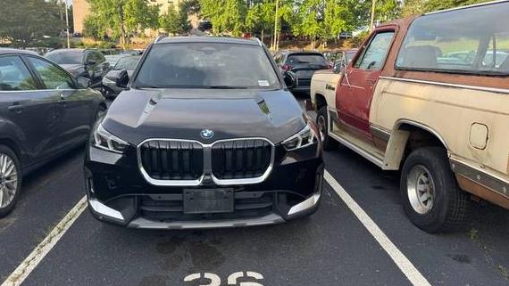 BMW X1 2023 WBX73EF01P5V99775 image